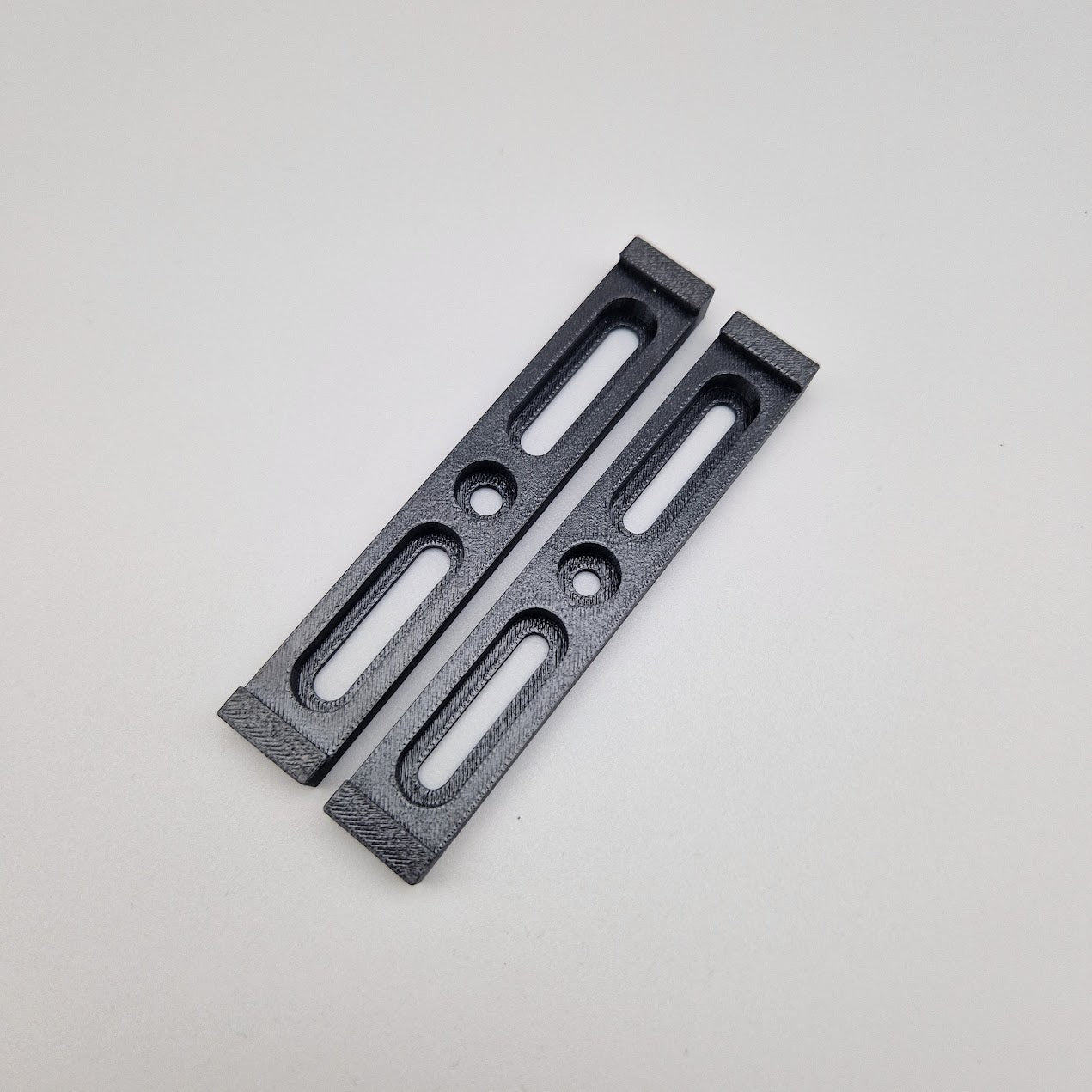 Auto Kennzeichenhalterung Andere Länder 3D-gedruckt – ASA wetterfest für DE FR ES und weitere Länder 110mm