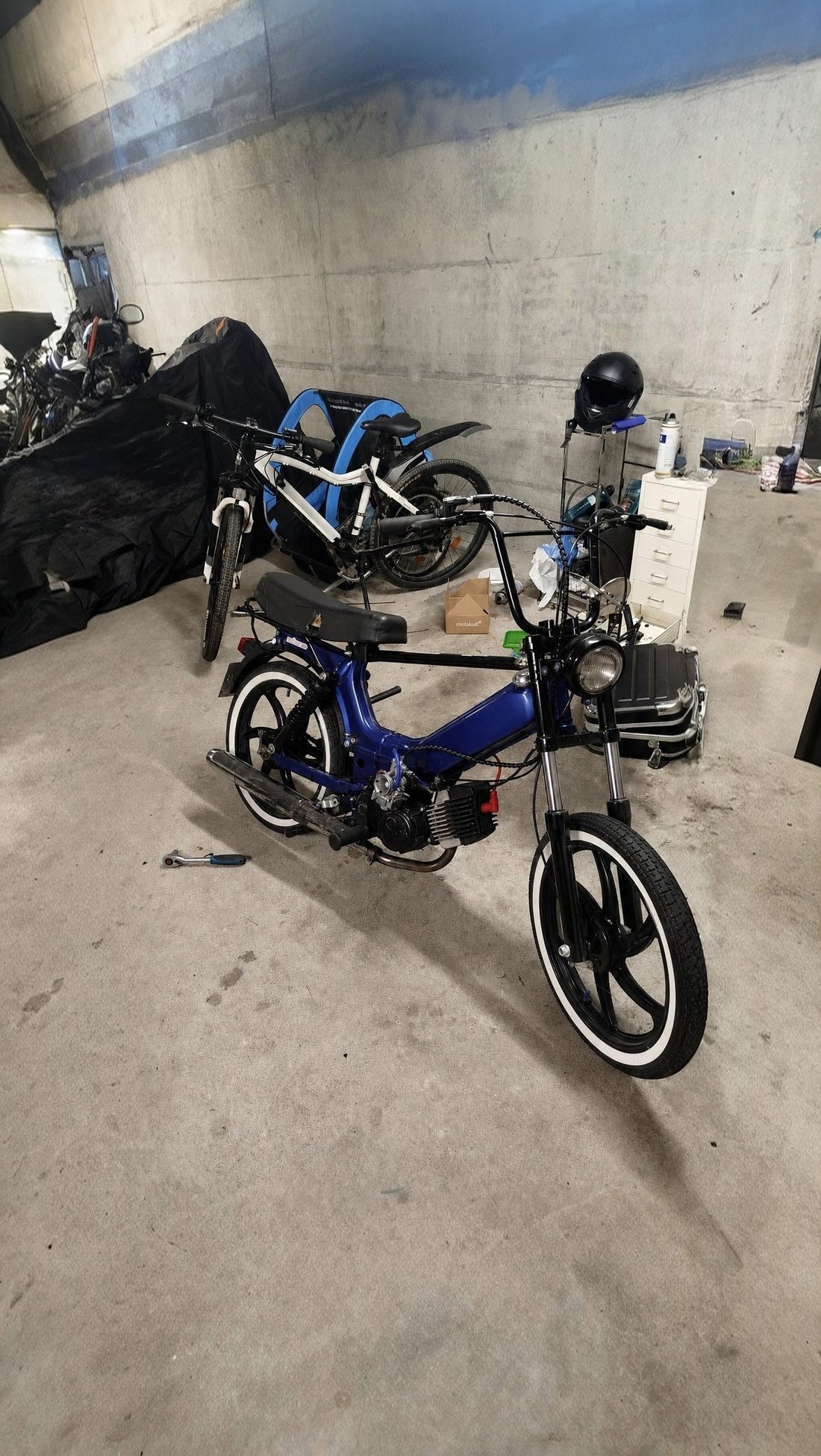 Tomos Quadro bald ital tomos